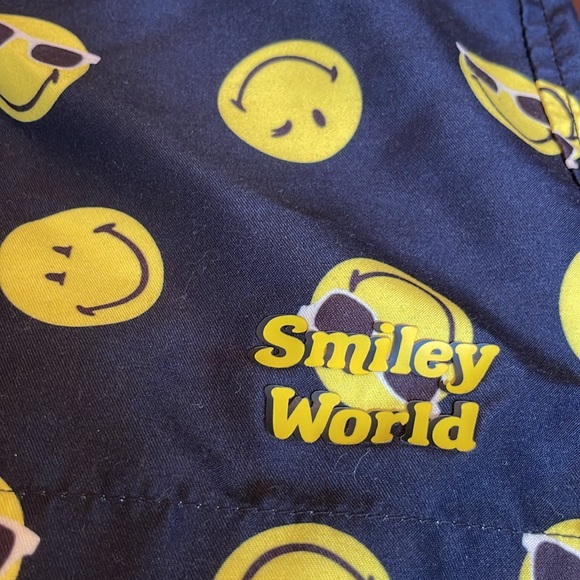 Zara Smiley World Swim trunks - Picture 5 of 5